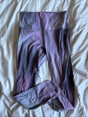 Lululemon 23” aligns in purple haze